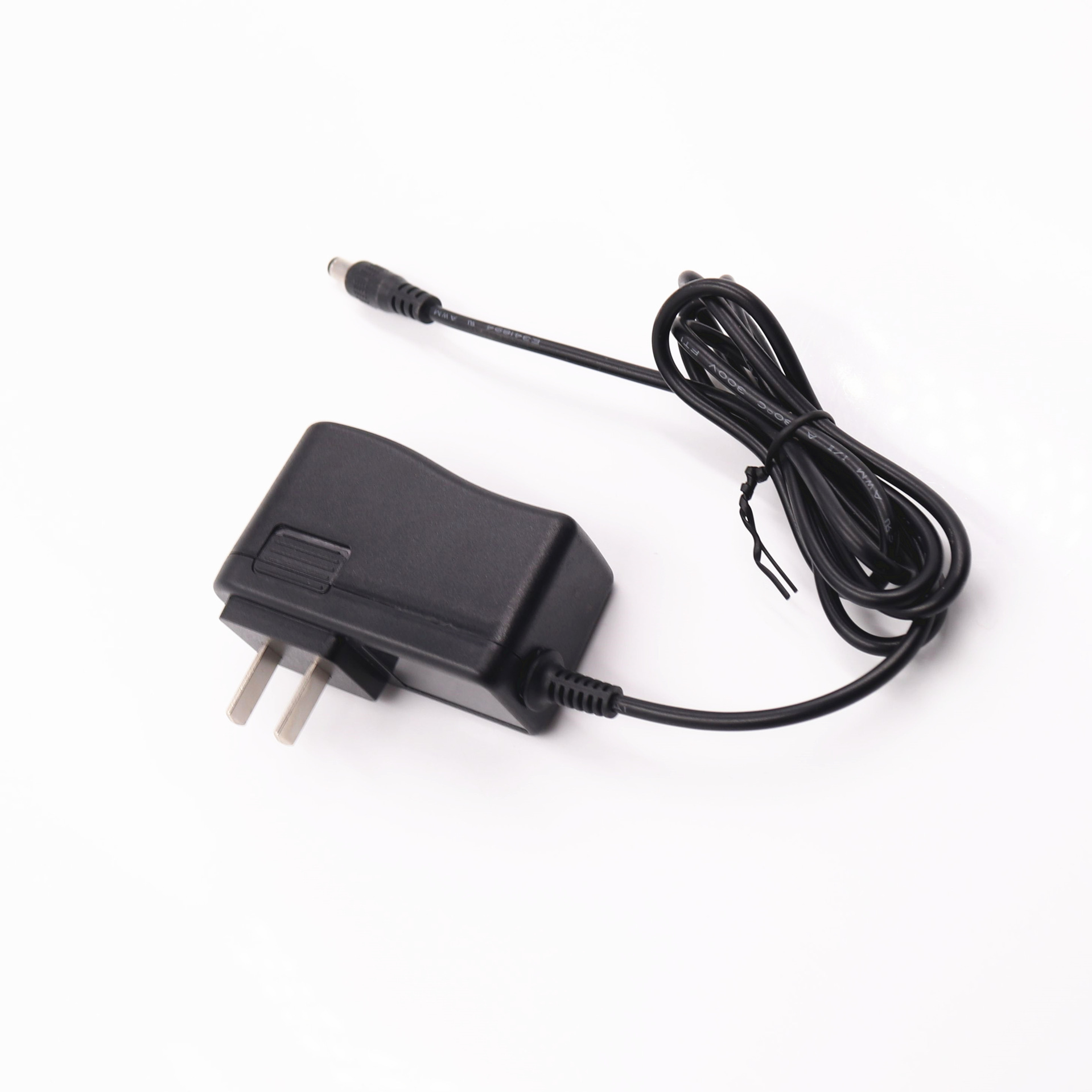 12.6V1.5A 锂电池充电器CQC认证 便携淋浴器锂电池电源充电器