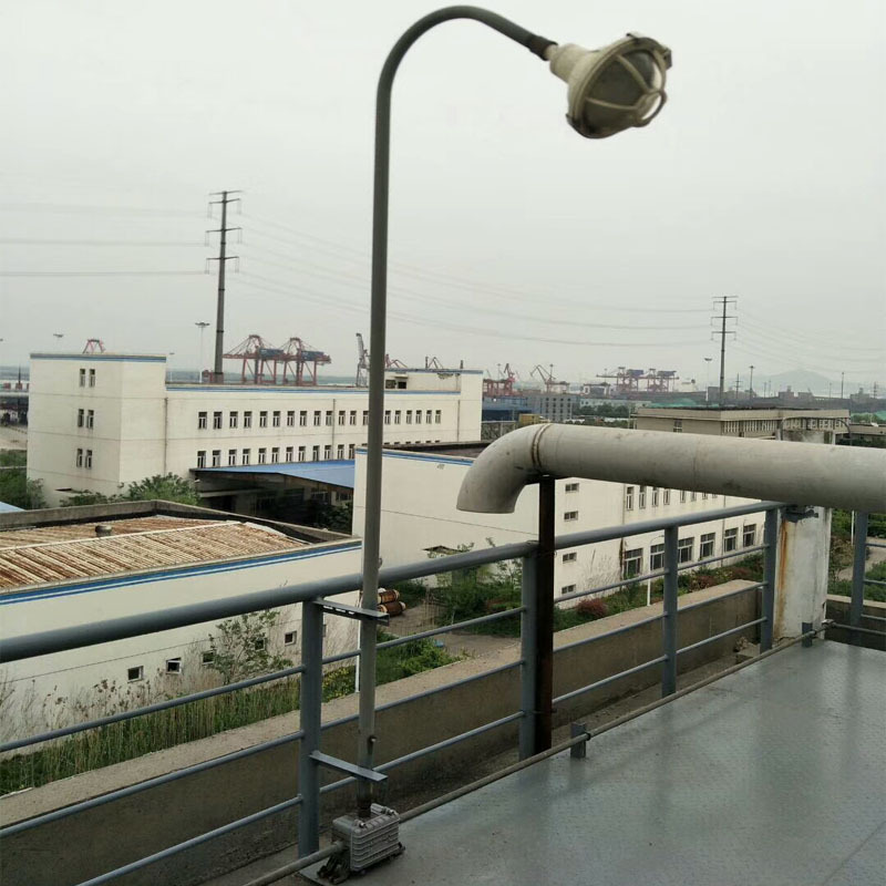 FAD�����������ͷ�ˮ����������±��������˱ڵ���ǿ��ʴӦ����