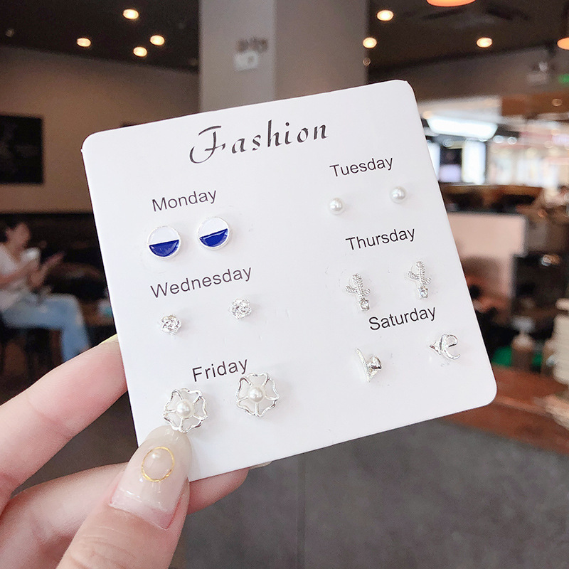 Pendientes de moda de estilo coreano pendientes simples para mujeres ins pendientes elegantes de celebridades de Internet Corea del Sur lindos pendientes de aleación fresca