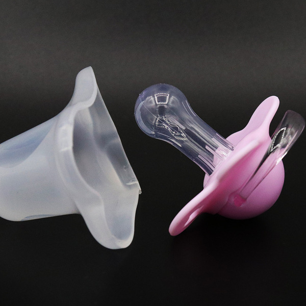 Children's silicone chewy pacifier