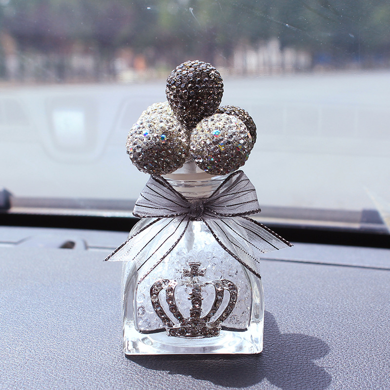 Accesorios creativos para coche, soporte para perfume de coche, adorno de globo con diamantes de imitación, decoración interior de coche, regalo, novedad de 2015