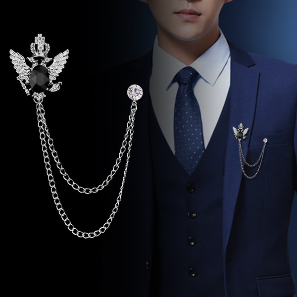 retro brooch
