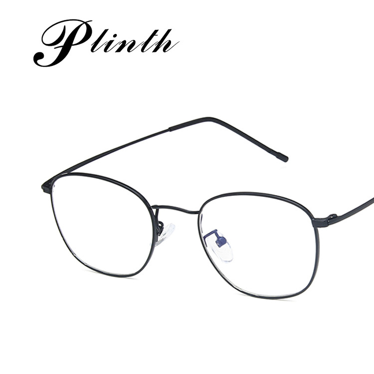 Small frame square glasses frame non-slip foot cover 2019 new fashion metal glasses frame retro artistic 8903 plain glasses