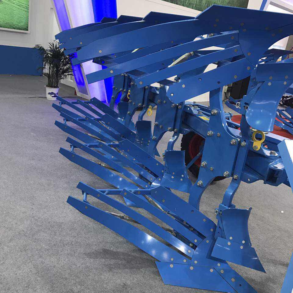 厂家直销 悬挂式翻转犁配件 液压式铧犁 栅条式犁 雷肯农机配件