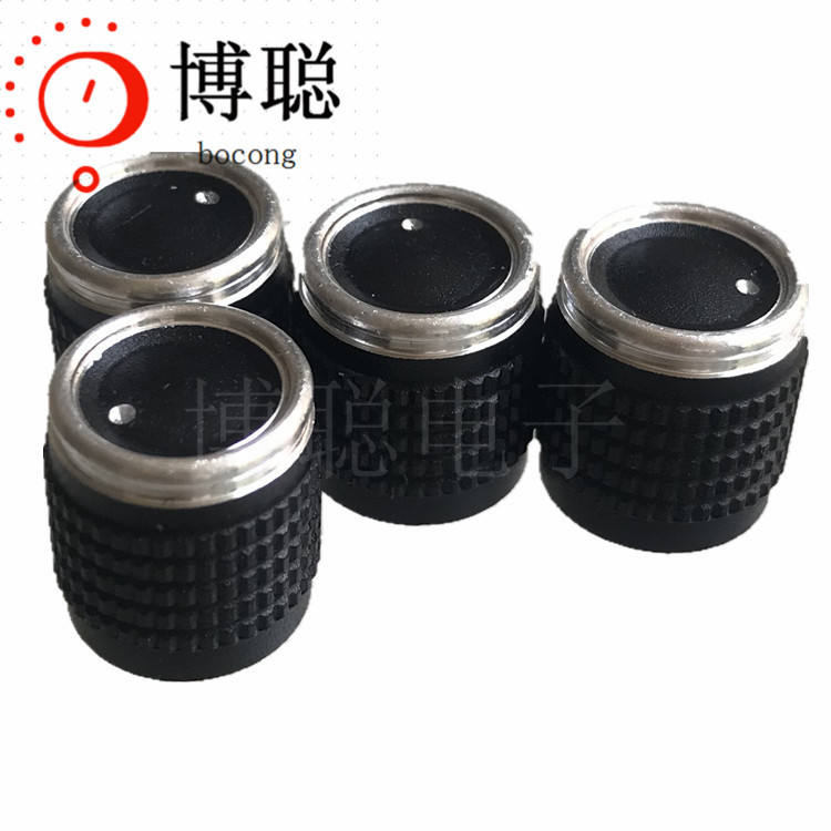 ����ֱ�����ص��������Ͻ���ť���Ƹ��Ӻ�ɫ�����⾶13*13mm��