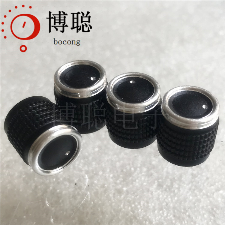 ����ֱ�����ص��������Ͻ���ť���Ƹ��Ӻ�ɫ�����⾶13*13mm��
