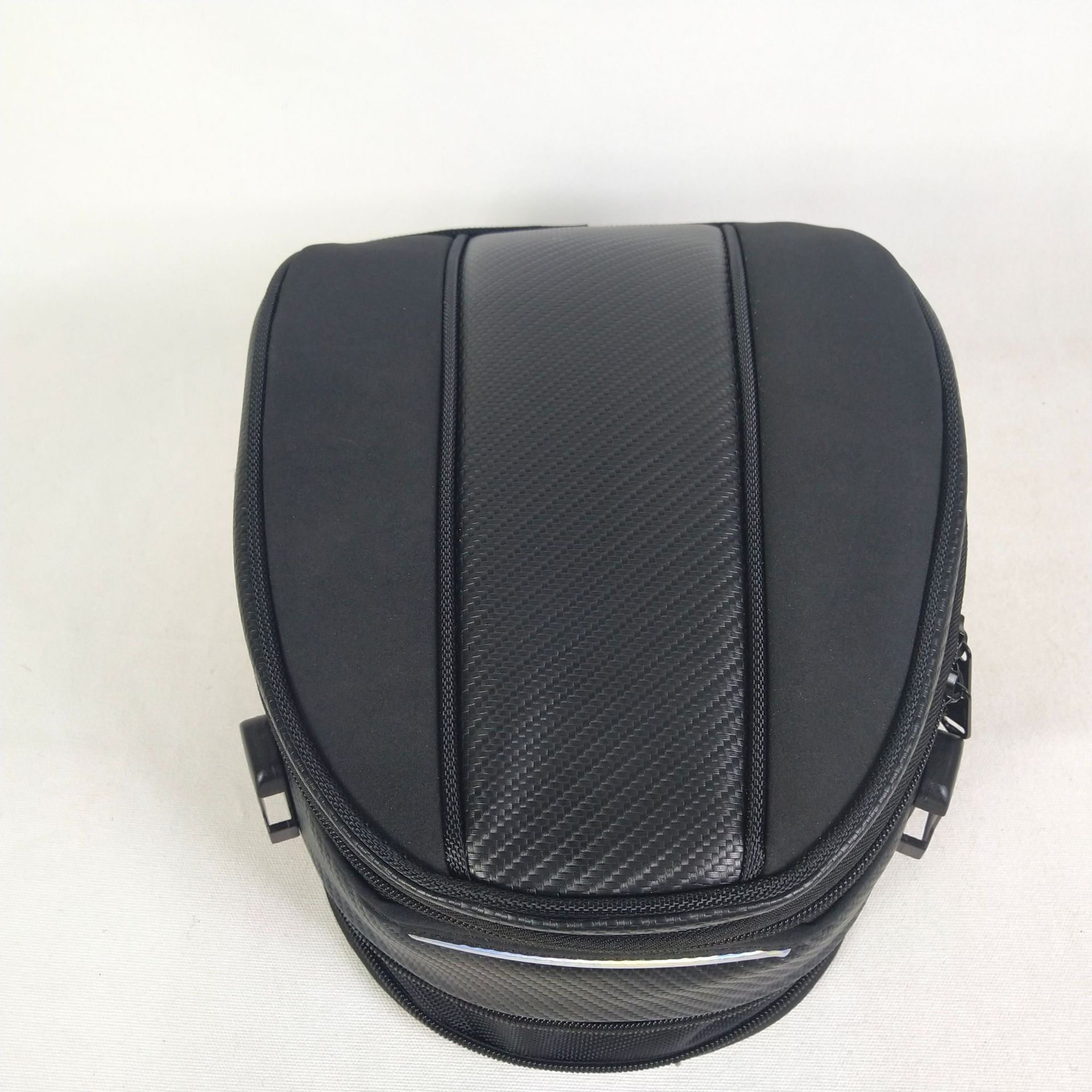 Motocicleta trasera tronco motocicleta asiento trasero bolsa de cola bolsa de vehículo todoterreno bolsa trasera puede contener medio casco bolsa