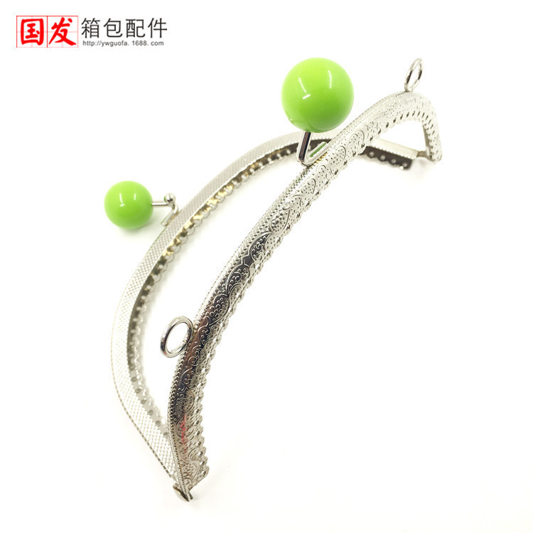 Sin stock, para hacer: 16.5Cm, encaje en relieve curvo, boca de caramelo, oro, plata 0461-YS