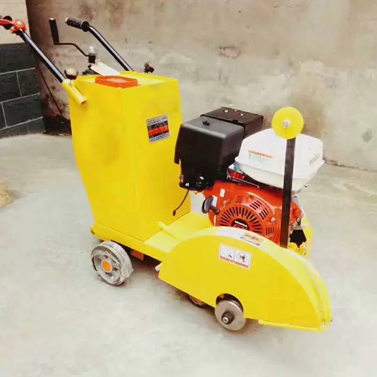 程煤 混凝土水泥路面汽油切缝机  大马力柴油马路切割机