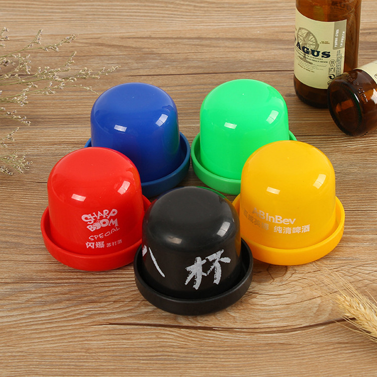 Venta directa de fábrica de juegos de vasos con base engrosada, vasos para juegos de lanzamiento, suministros para bares y discotecas, venta al por mayor en stock, impresión de logotipo disponible.