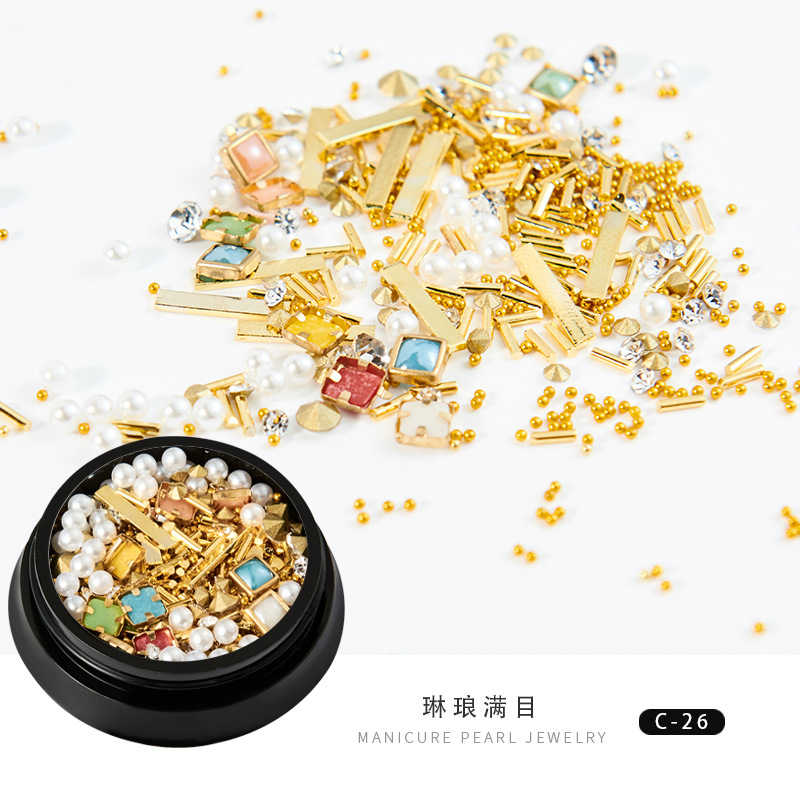 Comercio exterior nueva manicura estrella Luna joyería mixta Caja Popular cobre ronda remache lentejuelas uñas diamante decoraciones belleza