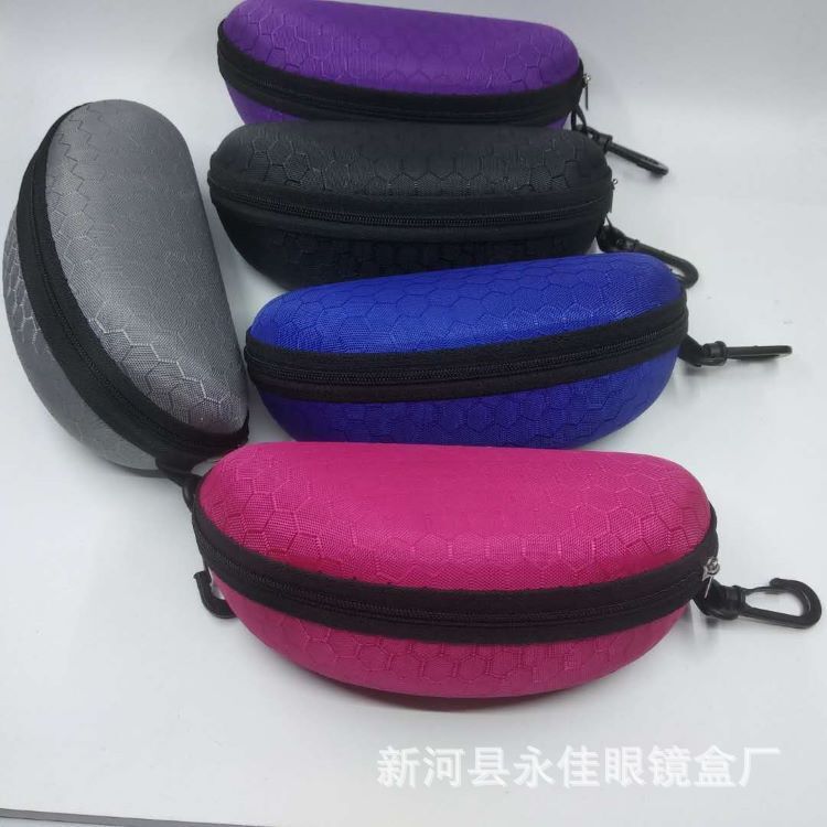 Manufacturer Wholesale Oxford Cloth. Football Cloth Pressure-Resistant Eva Sunglasses Case Black Hook Sunglasses Case Manufacturer Wholesale Oxford Cloth. Football Cloth Pressure-Resistant Eva Sunglasses Case Black Hook Sunglasses Case