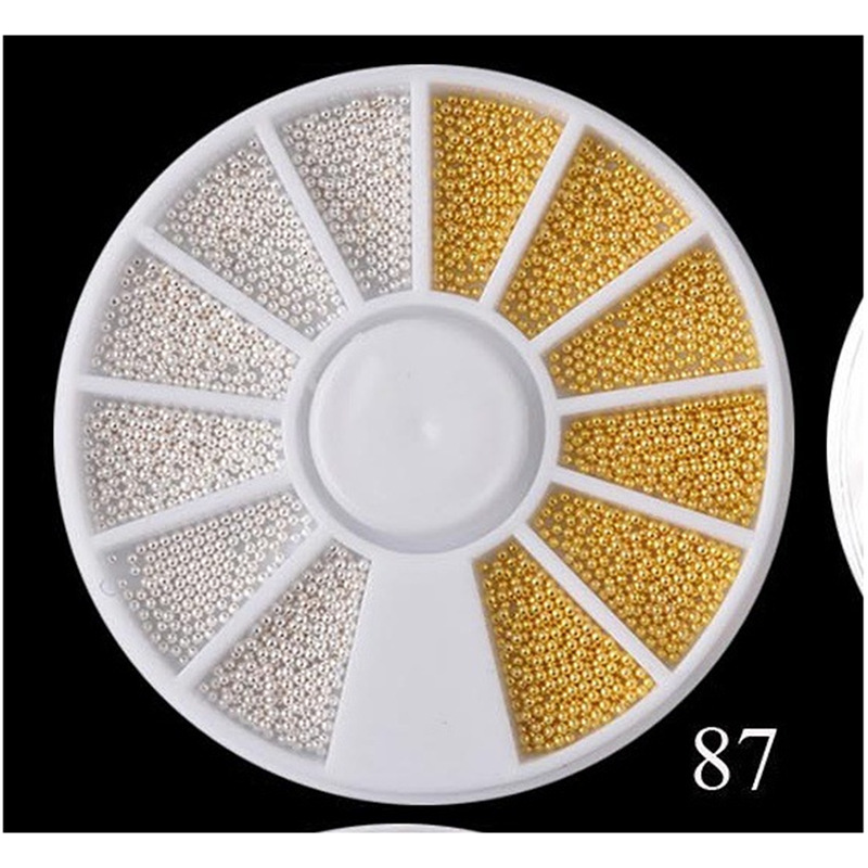 Nail jewelry nail small steel ball 12 grid turntable disc mixed gold and silver steel ball Nail jewelry nail small steel ball 12 grid turntable disc mixed gold and silver steel ball
