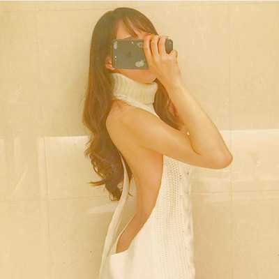 2025 春と秋のセクシーな背中の開いたセータータートルネックノースリーブニットプルオーバートップ女の子団子 cos1369-1