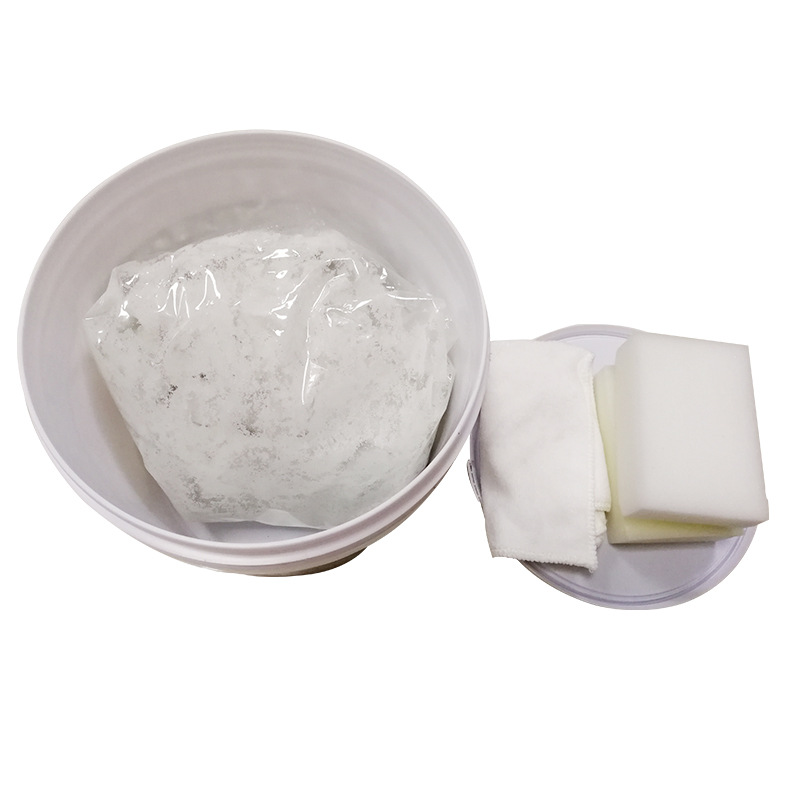 Manufacturer's barreled crystal caulking agent