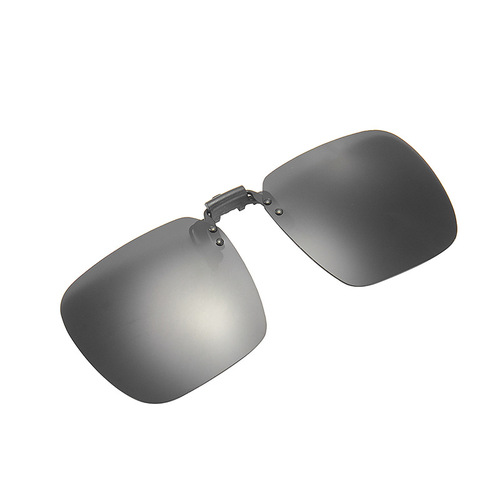 Sunglasses with UV protection and slight magnification for women and men, offering a high-end feel, suitable for driving.