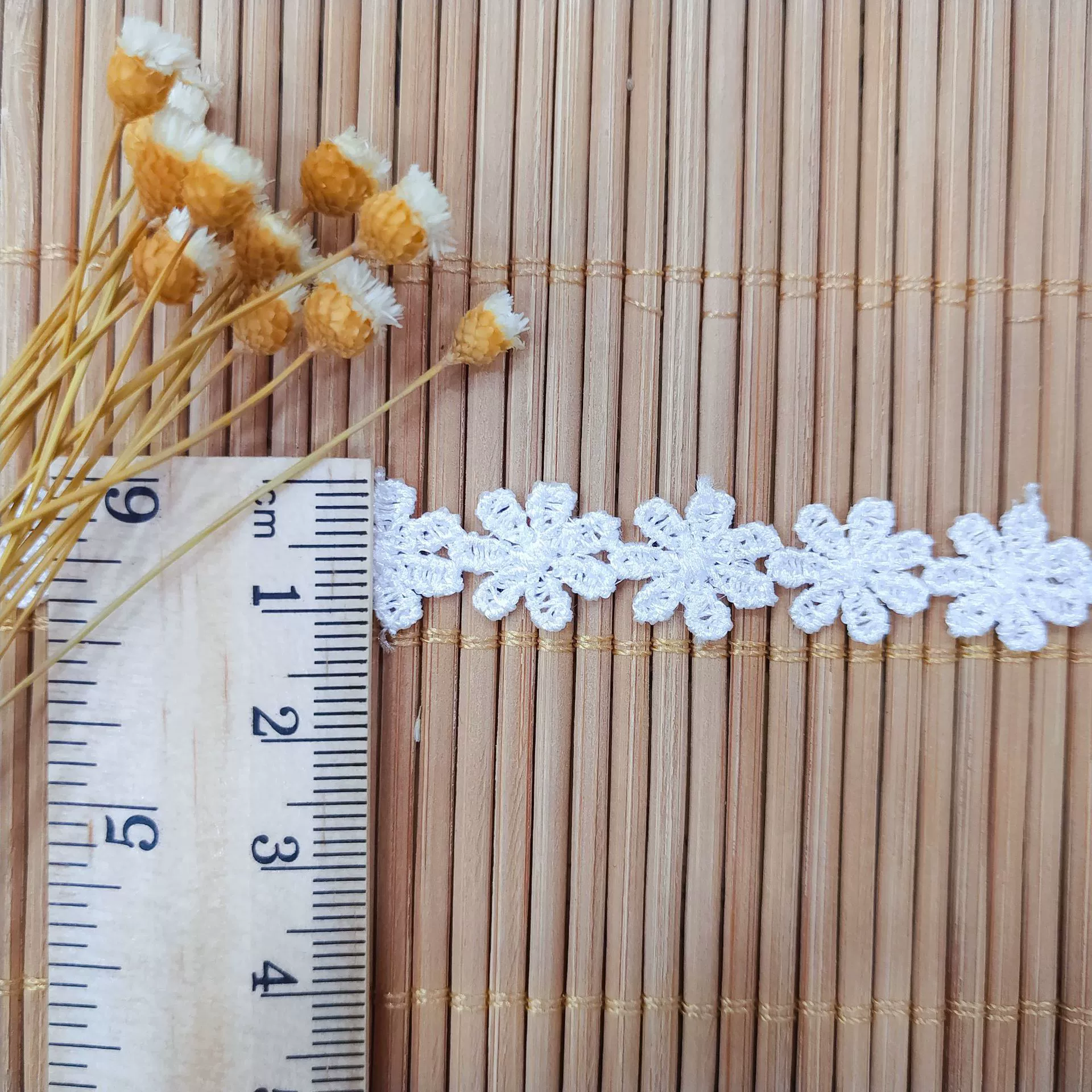 Кожу́вые auxiliaMaterials DIY водорастворимая граница баркод кружева мелкий семь-листочек сливовый цветок поликопический баркод вышивка цветов