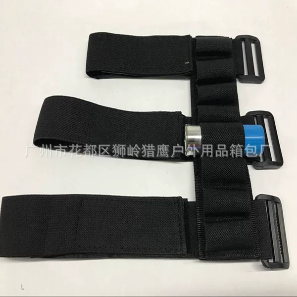 8-Round Shotgun Pouch Wrist Patch Tactical Wrist Pouch Outdoor Multifunctional Hunting Bullet Pouch Arm Magazine Pouch Cross-Border