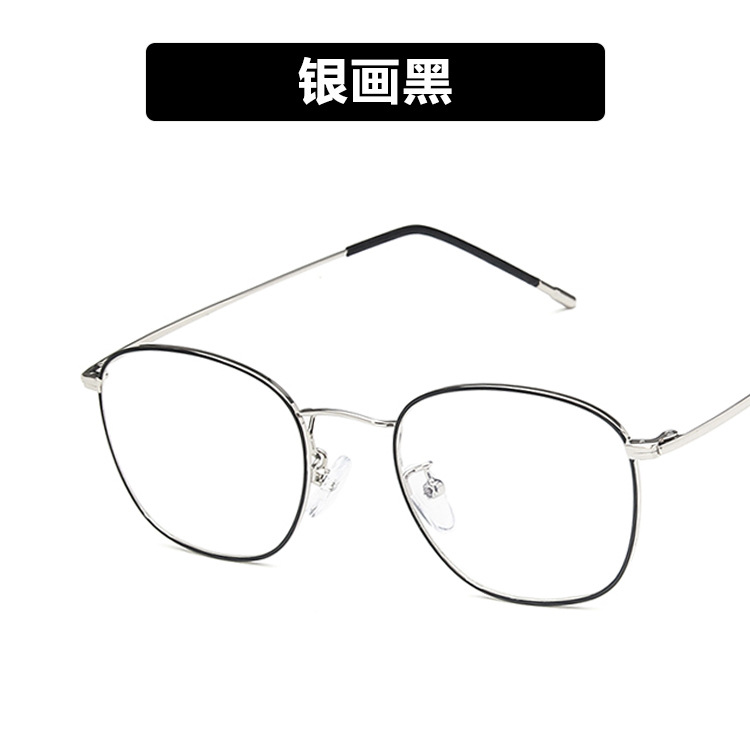 Small frame square glasses frame non-slip foot cover 2019 new fashion metal glasses frame retro artistic 8903 plain glasses