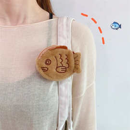 日系可爱创意毛绒鲷鱼造型包包小挂件童趣零钱包硬币包手腕包情侣