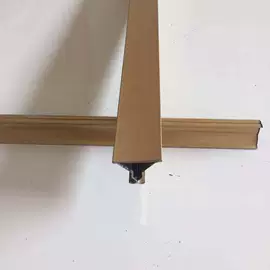 集成吊顶;轻钢龙骨;铝天花