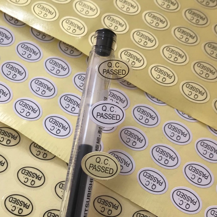 现货批发白色qc passed贴纸不干胶 金色QCPASS标签 透明qc pass