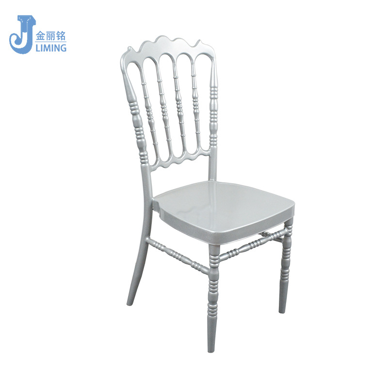 Fábrica al por mayor de alta gama comedor silla Hotel Silla de metal comida rápida restaurante mesa y silla Silla de comedor silla suave silla trasera