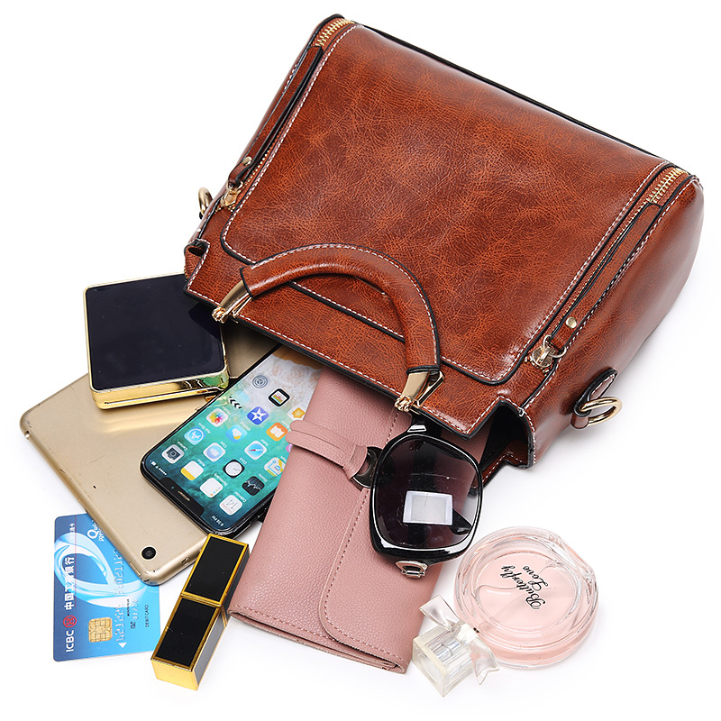 Factory Direct Sales 2025 New Stylish Simple Color-Blocking Handbag with a High-End Feel, Korean Version Versatile Crossbody Casual Women's Bag Factory Direct Sales 2025 New Stylish Simple Color-Blocking Handbag with a High-End Feel, Korean Version Versatile Crossbody Casual Women's Bag