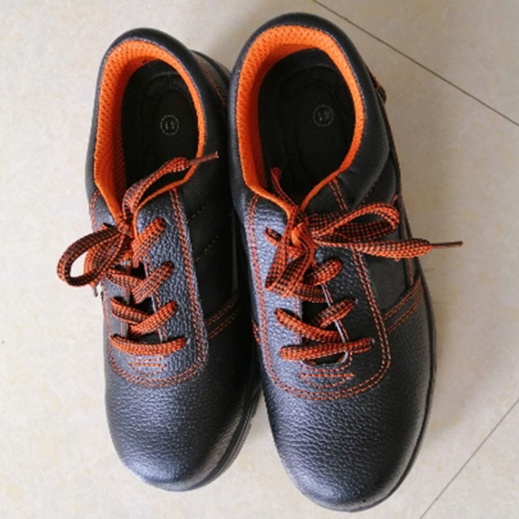 库存双色底安全鞋透气防砸防刺穿劳保鞋  厂家直销