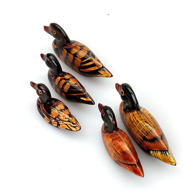 Zhen baomu creativo boda palillos titular de dibujos animados estilo occidental palillos titular irregular palillos titular en stock al por mayor