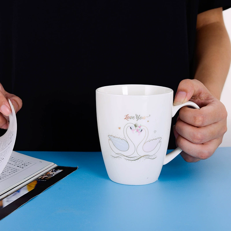 Оптовая Cartoon Ceramic Cup 520 Couple Smok Malker Cup Cup Coffee Cup Water Cup Advertising Gift