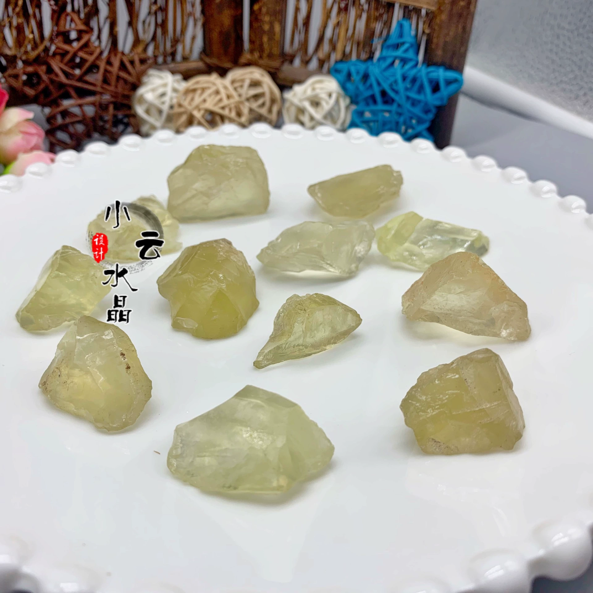  Natural ore, carved nail decoration, direct factory sales