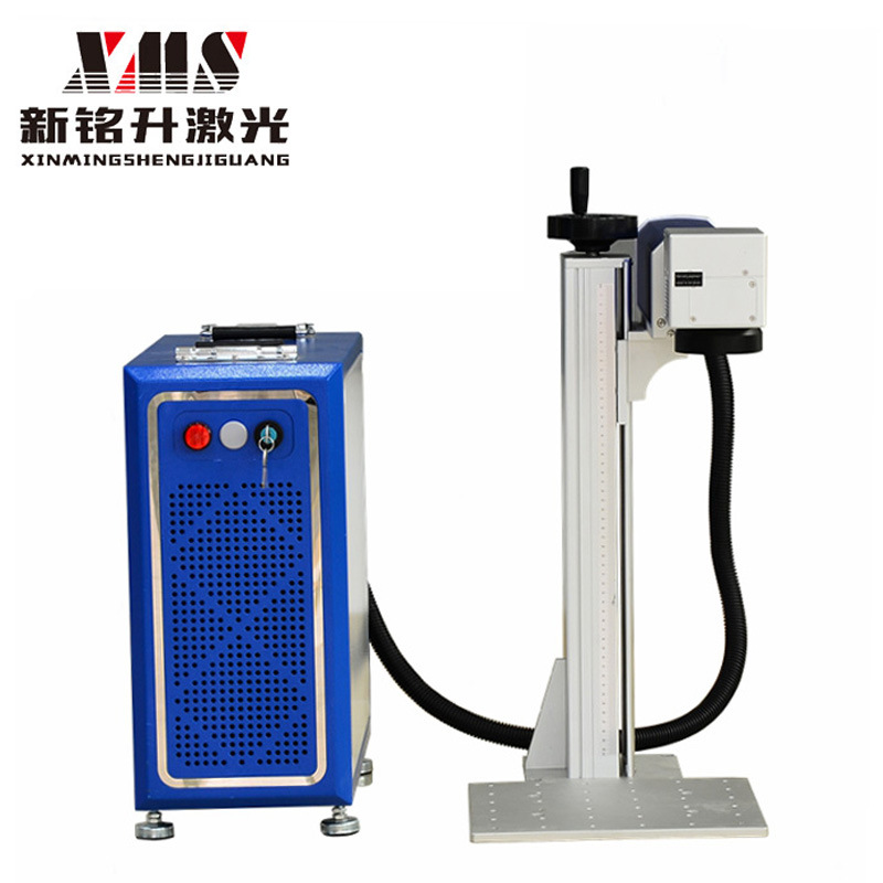 深圳可乐瓶保温杯易拉罐猫牌狗牌宠物牌钥匙扣小型镭射雕刻打标机