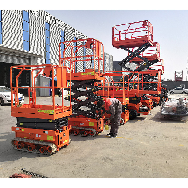 6米8米全地形液压移动高空作业平台 10米12米履带式全自行升降机