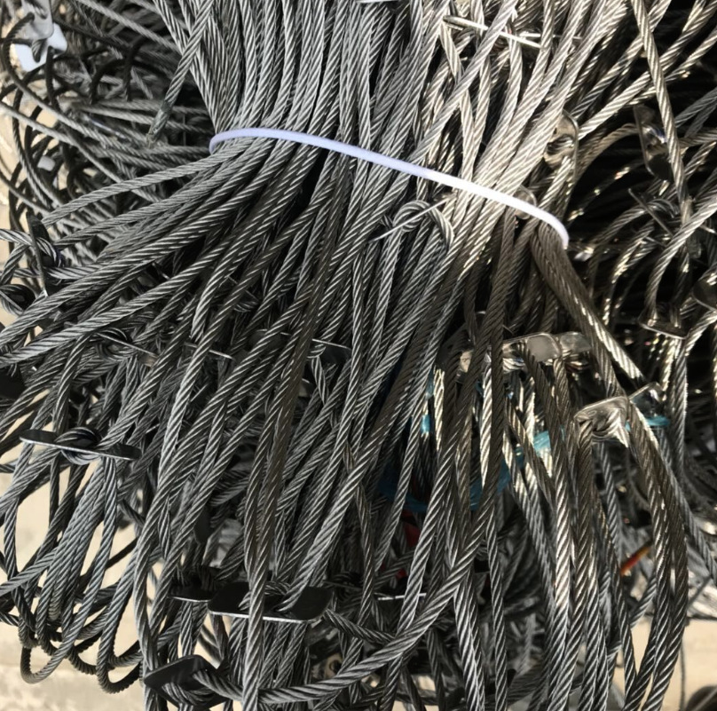 爬坡防护网不锈钢绳网隔离网护栏外贸防护网交通设施钢丝网