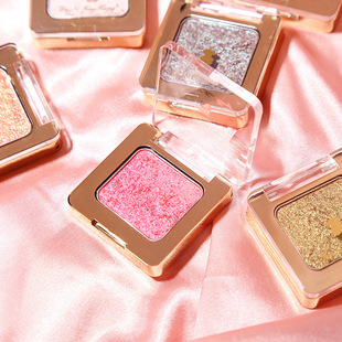 �S��С�����w�ʯ��Ӱ�������ɹ�һ�W���׆�ɫ�@ɫ�������΢��