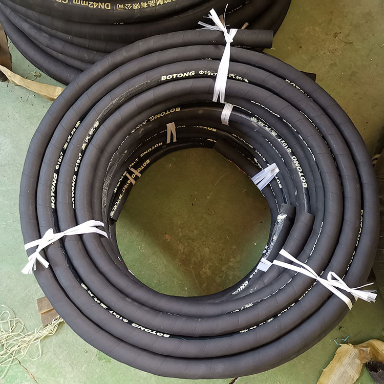 规格齐全大口径夹布蒸汽胶管 低压光面耐油输水夹线硅胶软管