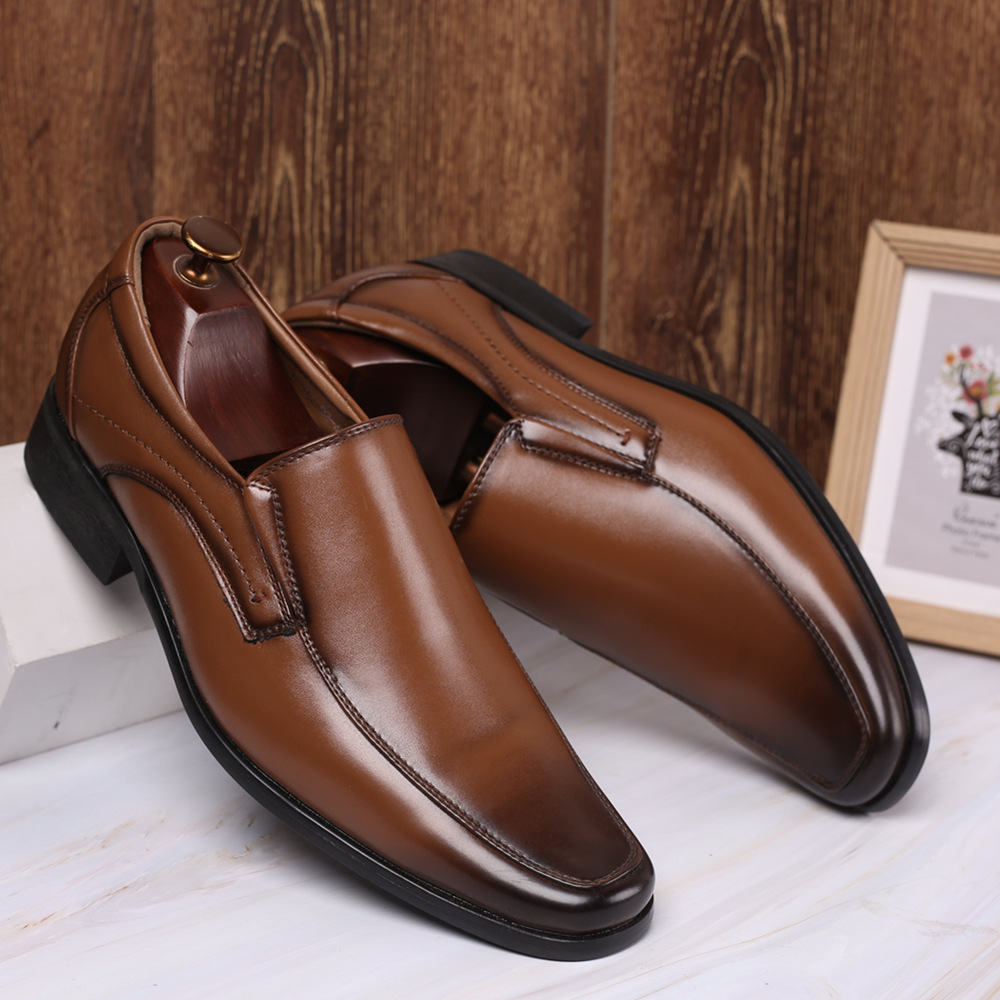 Leather shoes for men color shoes for men slip-on leather shoes for men small square head leather shoes for men_voghion.com