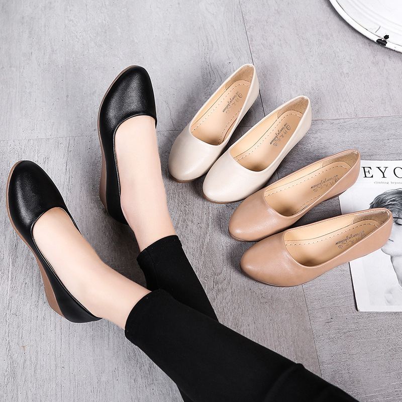 2019 Summer New Women's Single Shoes Wedge Round Toe Shoes Mid-heel Working Mother Shoes Trendy