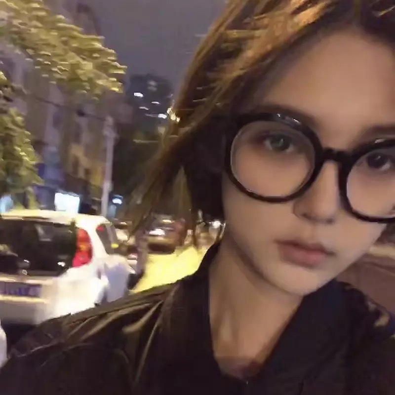 Knife knife TikTok same style plain glasses 2020 new mi nail arrow female large frame Black Internet celebrity black frame glasses frame Knife knife TikTok same style plain glasses 2020 new mi nail arrow female large frame Black Internet celebrity black frame glasses frame