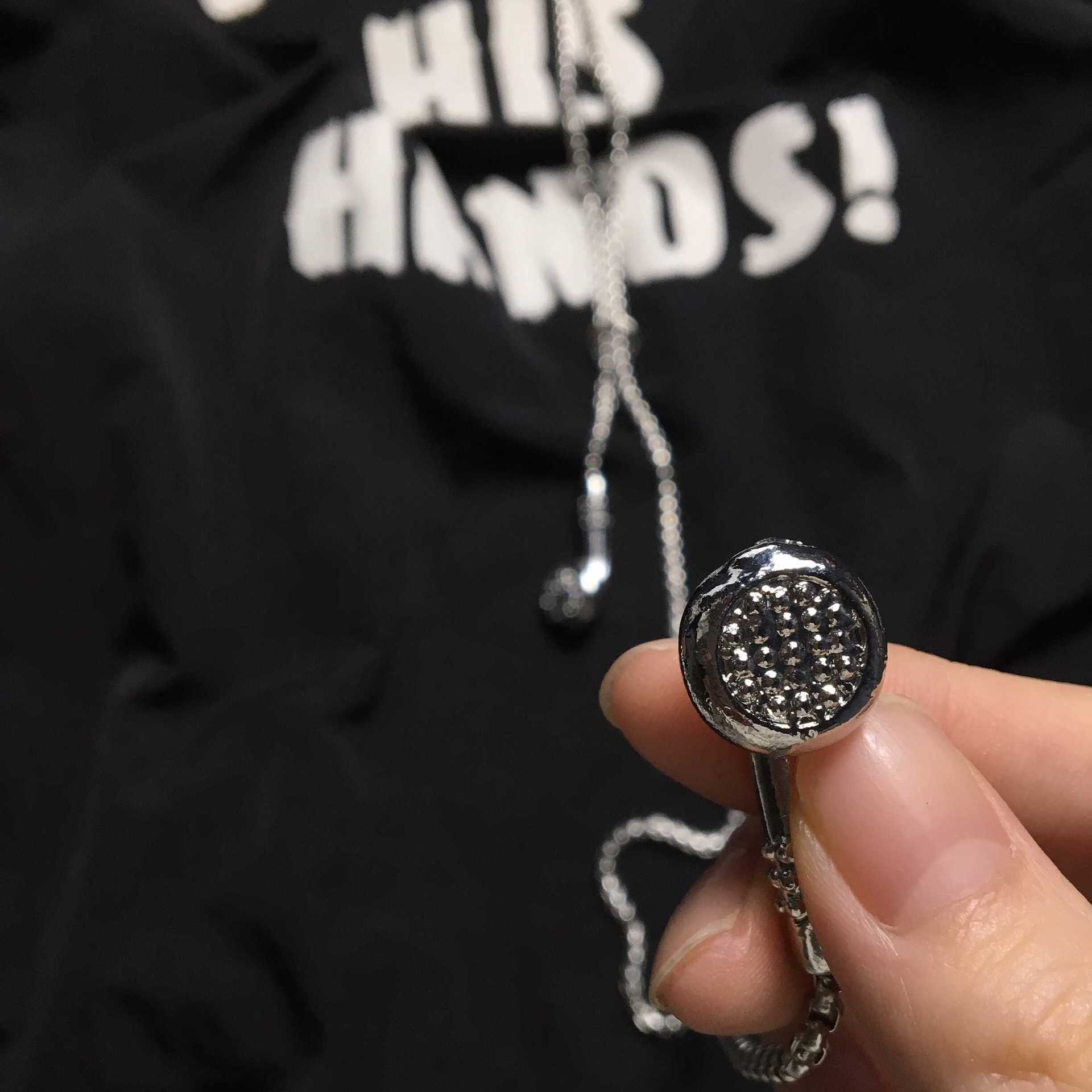 Hip hop headphone necklace trendsetter hanging loop adjustable long chain clothing pendant stainless steel versatile_voghion.com