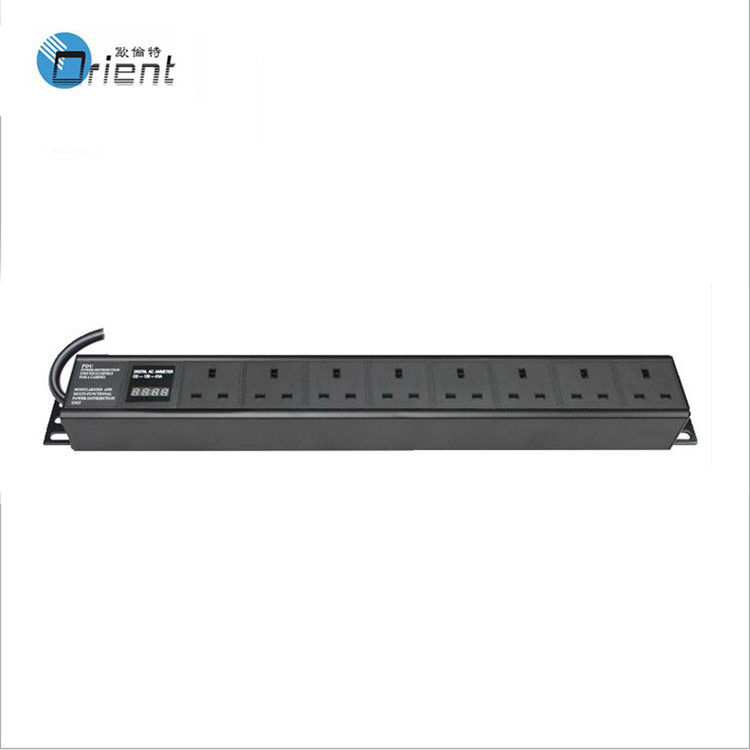 出口英式工业插座8位13A 带电流显示PDU网络机柜插座机柜接线板