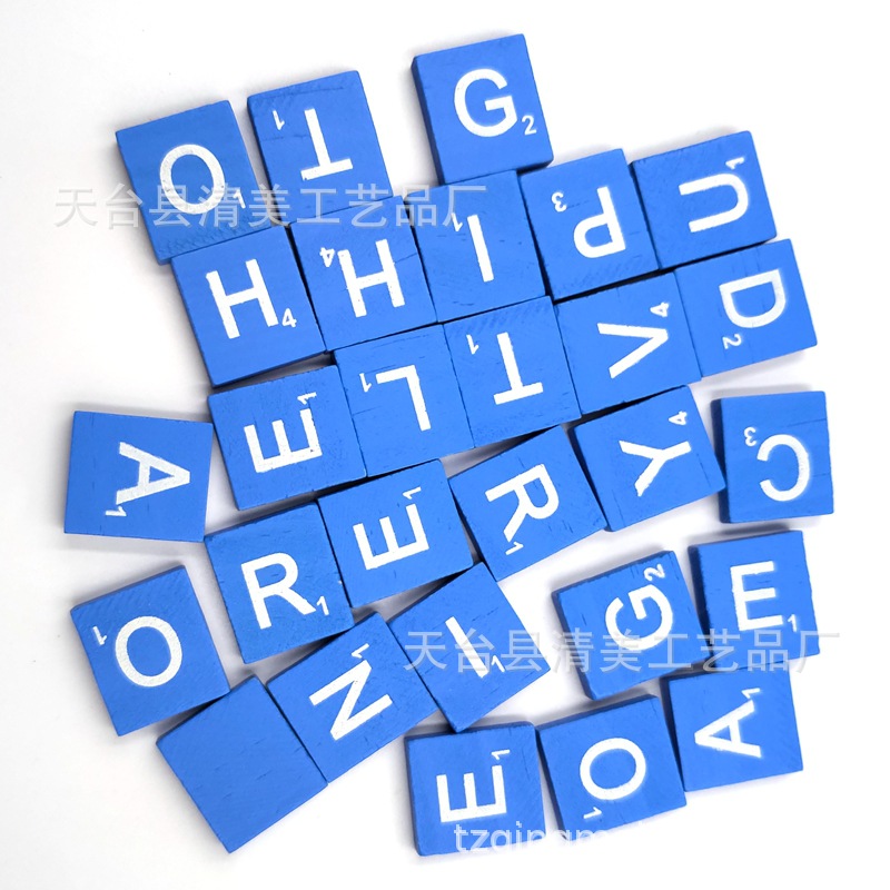 Letras blancas coloridas cartas de rompecabezas de educación temprana cuadrados estándar piezas de madera 100 unidades un paquete
