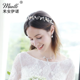 插梳;发带;皇冠