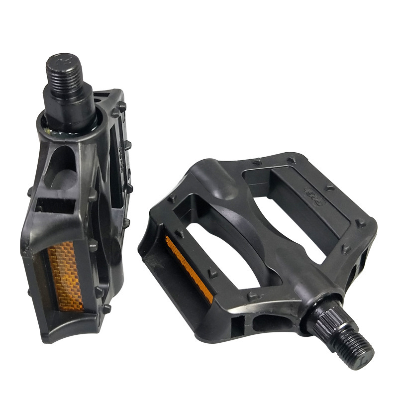 Mountain bike pedal road bicycle dead flying non-slip bicycle plastic pedal board pedal equipment accessories