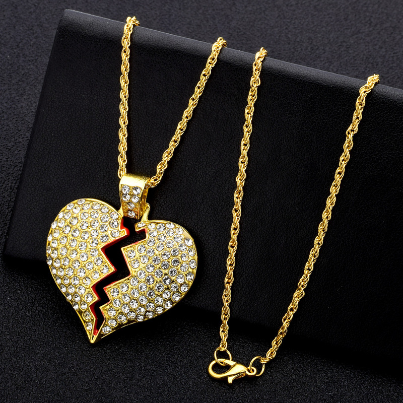 Hip-Hop Style Personality Two-Piece Broken Heart Combination Pendant Copper Inlaid Zircon Broken Heart Magnetic Couple Necklace with Magnetic Design Hip-Hop Style Personality Two-Piece Broken Heart Combination Pendant Copper Inlaid Zircon Broken Heart Magnetic Couple Necklace with Magnetic Design