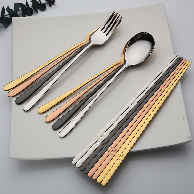 Source manufacturers 304 stainless steel tableware golden flat chopsticks spoon fork titanium plated tableware Korean-style portable tableware three-piece set