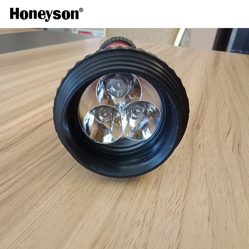 Hengxun fábrica al por mayor habitación de hotel de emergencia especial linterna LED linterna de iluminación fuego