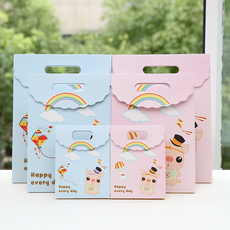 卡通萌萌猪礼品袋 生日回礼袋手提袋纸袋 儿童节礼物包装袋喜糖袋