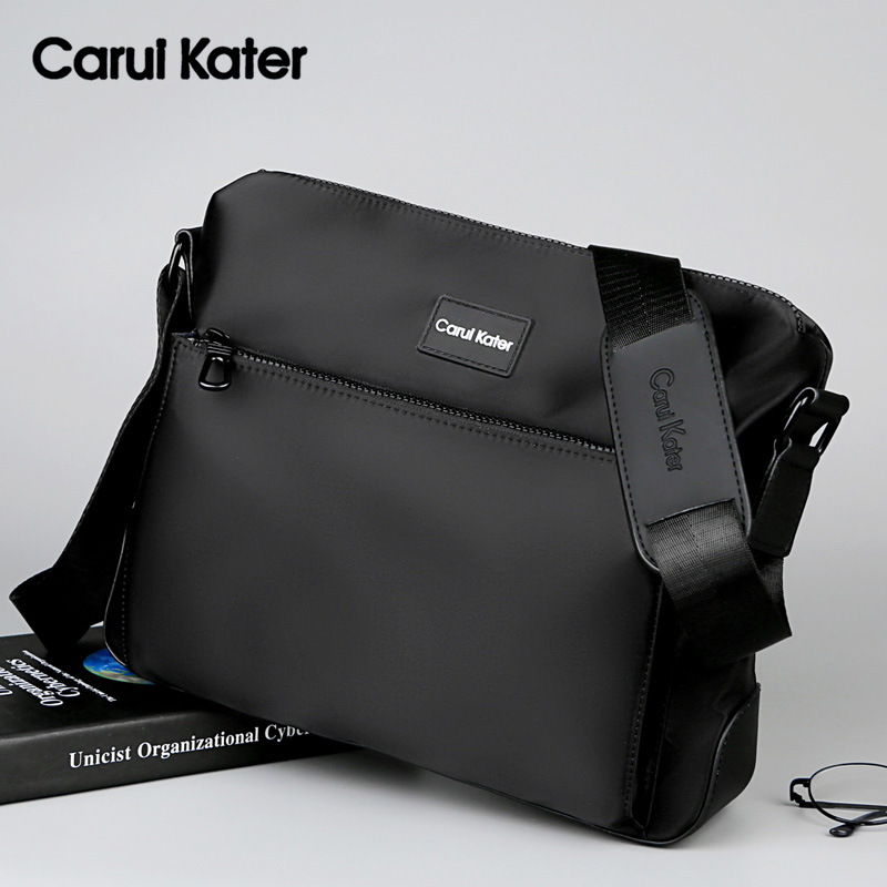 Платтически горизонтальный черный